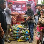 Bersama Antek, Irfan AB Salurkan Bantuan IKATEK UH Peduli Banjir Sulsel di Maros